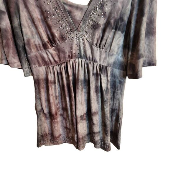 Lady Noiz Tie Dye Small Gray Rhinestone Top - Picture 5 of 7